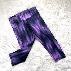 Champion Black and Purple Gradient Pattern Cropped Leggings